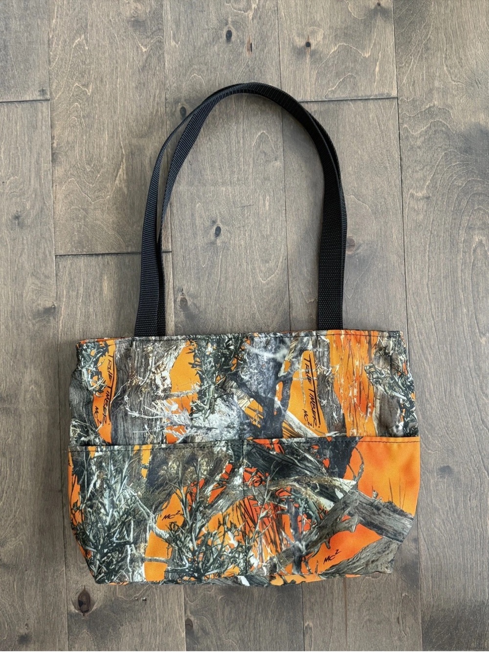 TrueTimber MC2 Orange/Woodland Hunting Camo Zipper Tote Bag Small